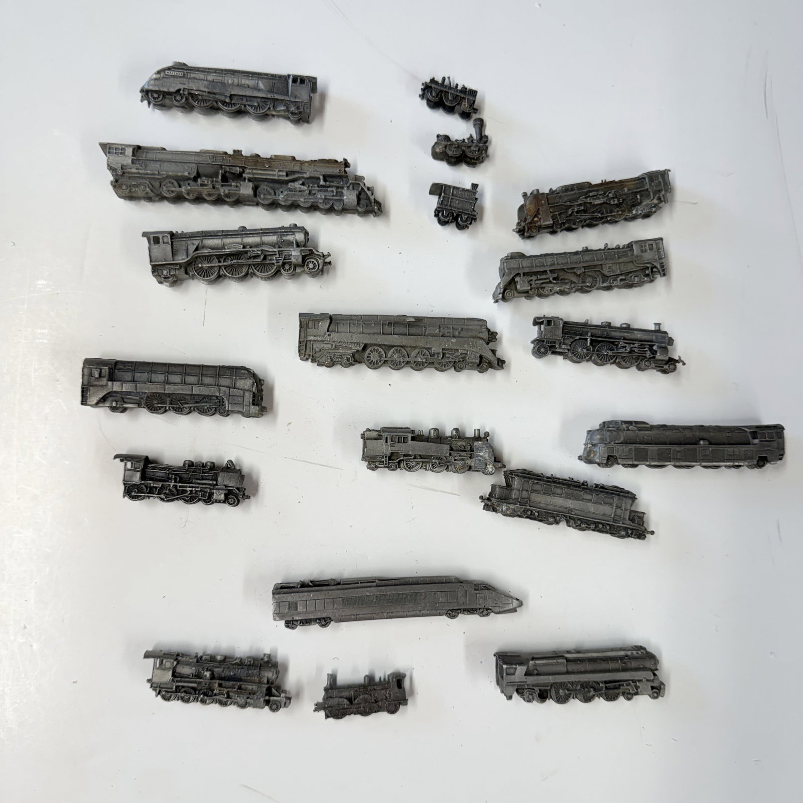 Franklin Mint Miniature Pewter Train Lot: Fancy a small train collection?