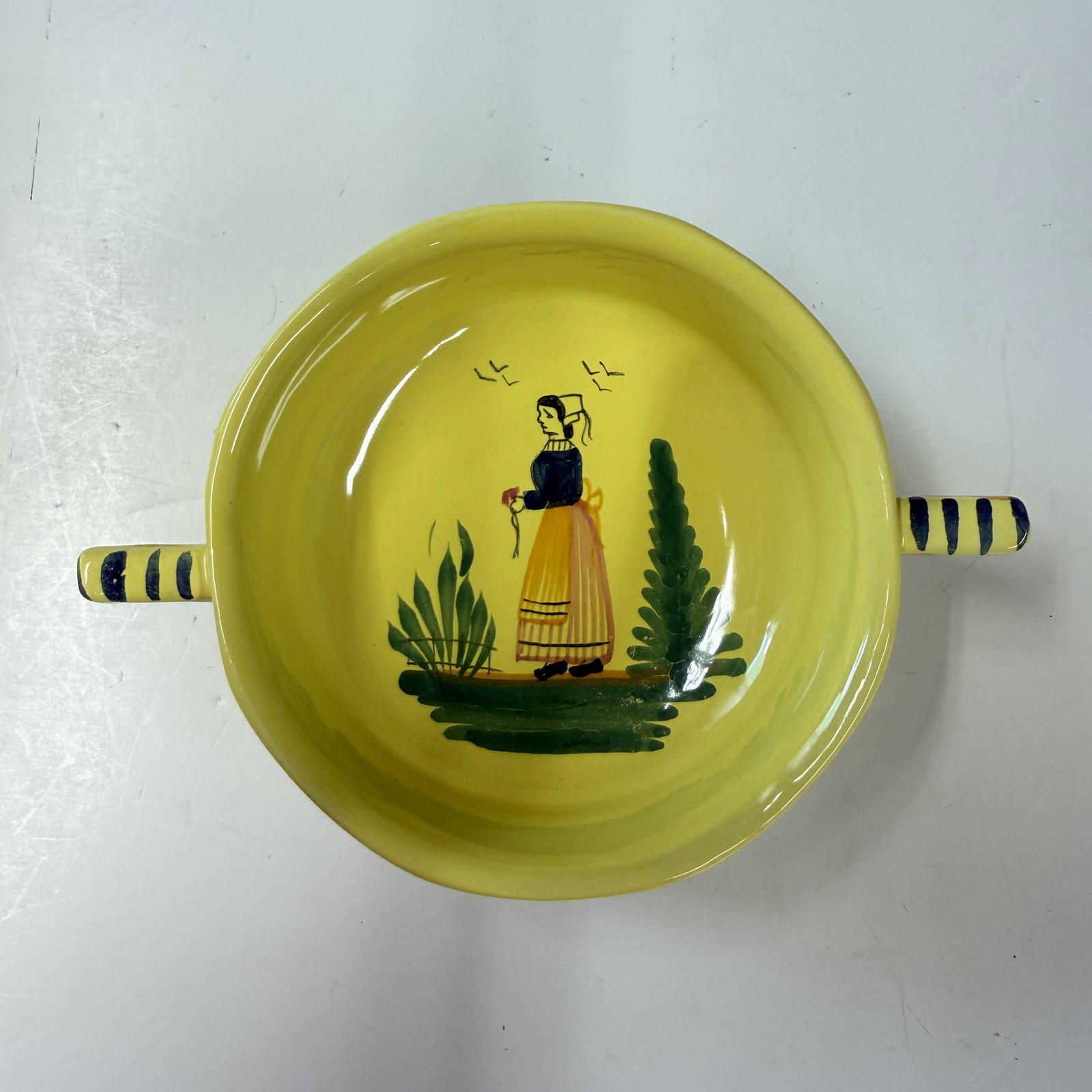 Vintage Quimper Pottery: Bowl: See pics for size - Combined shipping; limited - Will be packed well by us