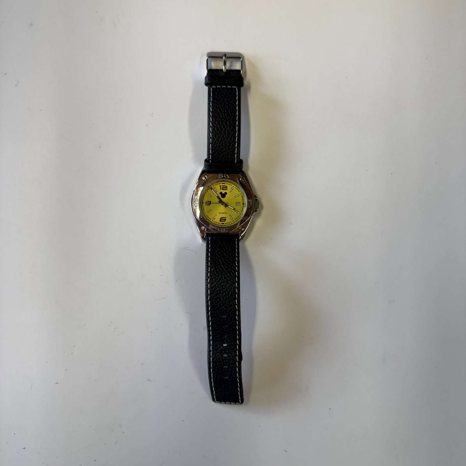 Disney Watch: Yellow Hidden Mickey: Overall fair - Item is not working - need battery - strap is worn - AS-IS - Combined shipping: yes