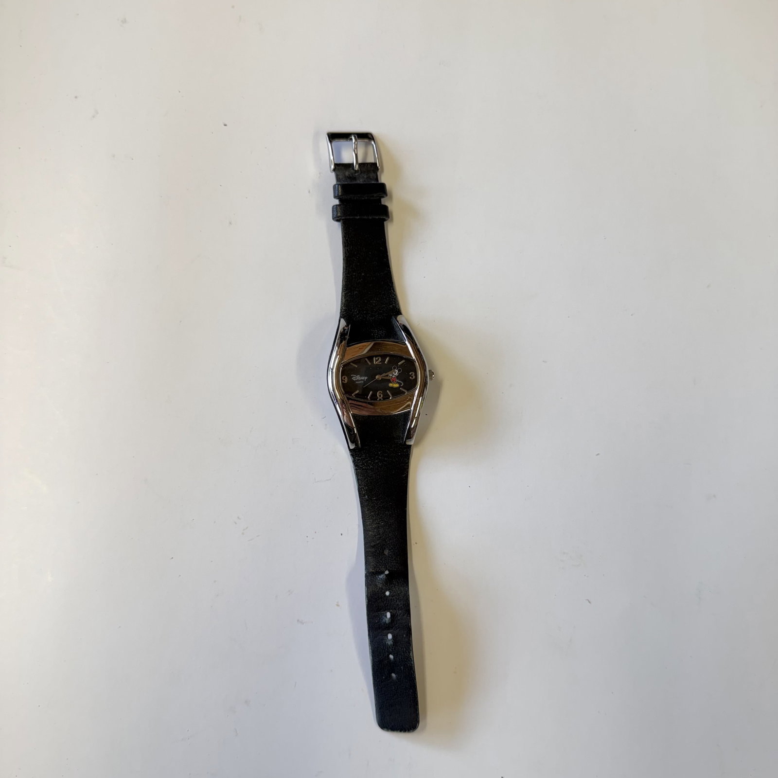 Disney Watch: Oval Mickey: Overall fair - Item is not working - need battery - strap is worn - AS-IS - Combined shipping: yes