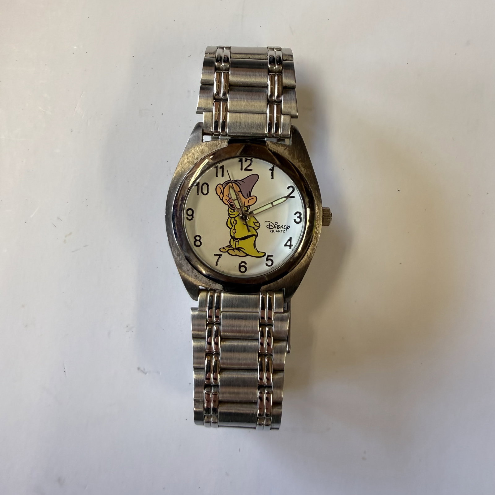 Disney Watch: Dopey Dwarf: Overall fair - Item is not working - need battery - strap is worn - AS-IS - Combined shipping: yes