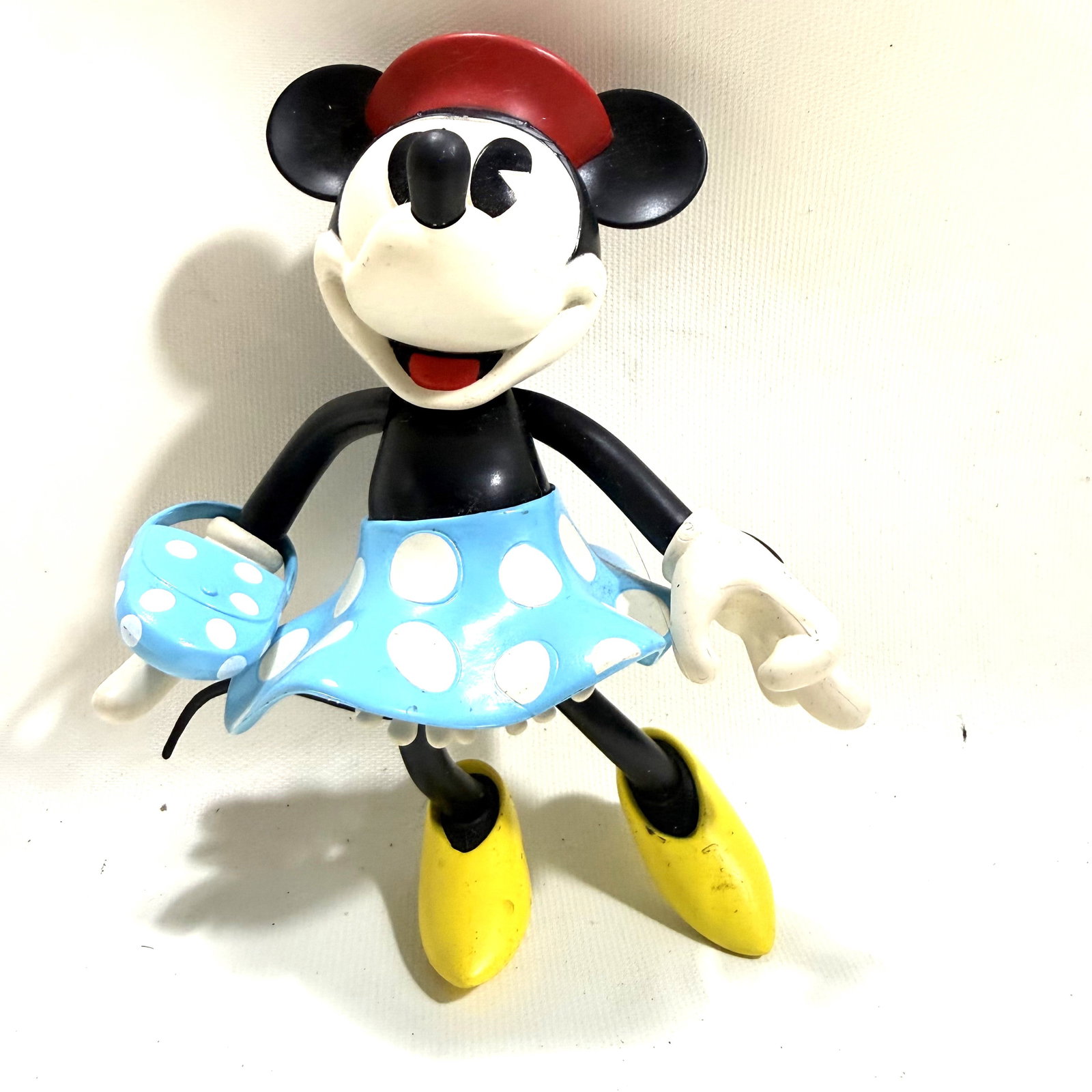 Disney Minnie Mouse Figure Blue Dress: Classic Minnie