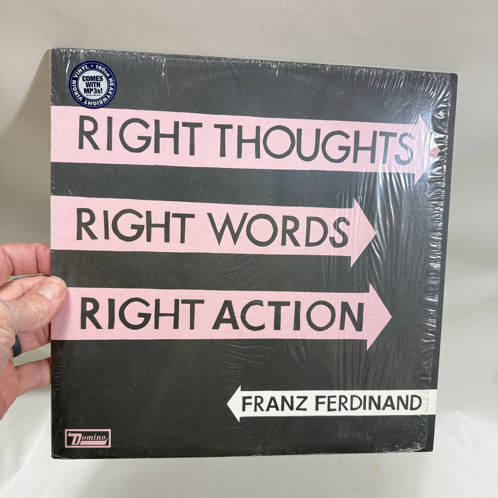 Sealed Vinyl Record Franz Ferdinand: Overall good -sealed - with some minor damage on the cover - Combined shipping: yes
