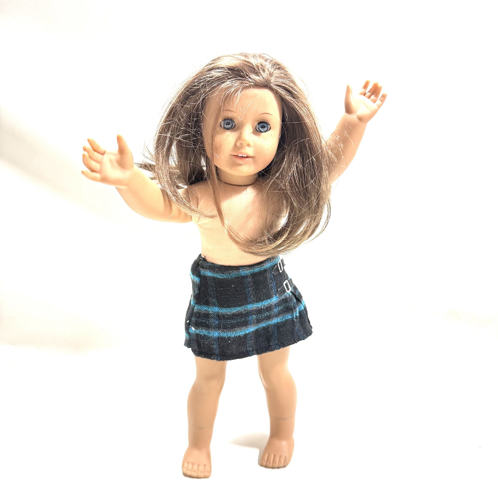 American Girl Doll: Just like you model. This item shows some markings for clean up. Please see the pics for details.