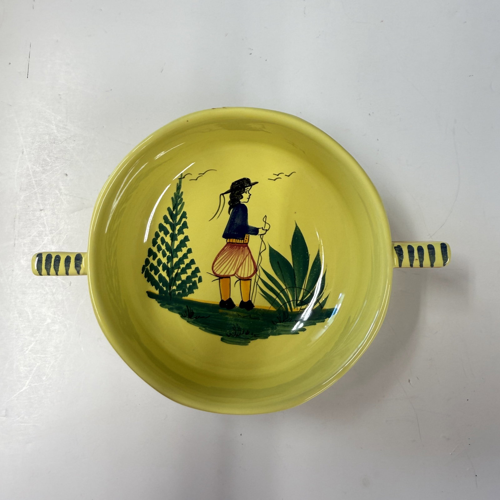 Vintage Quimper Pottery: Bowl (1 of 6)