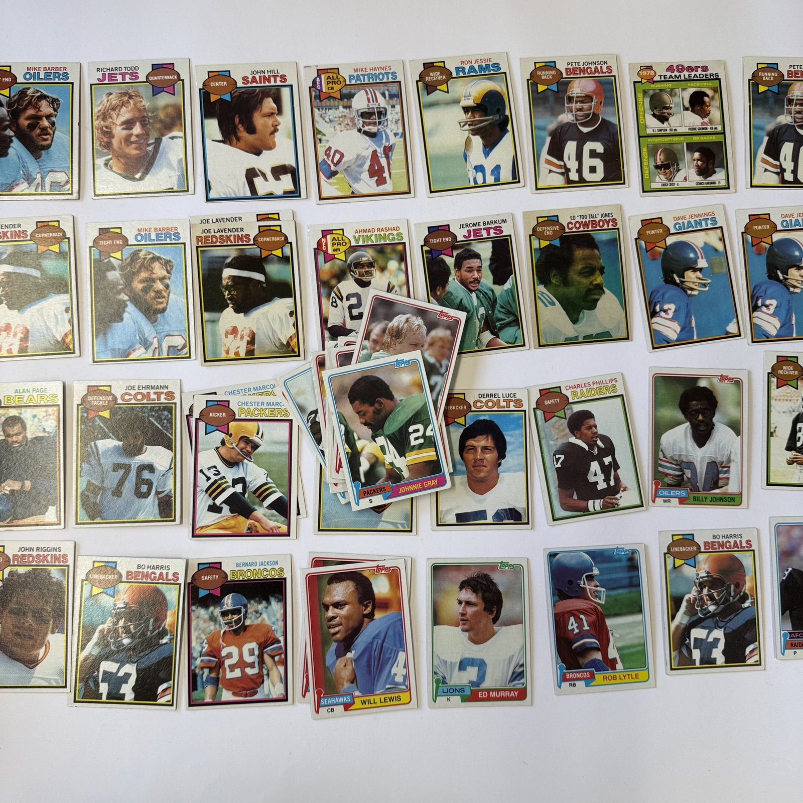 Vintage 80s Football Card Lot: Overall good - Vinyl: good - Cover: good - has been cleaned - Ships in a standard LP box with plastic sleeve - Combined shipping: yes
