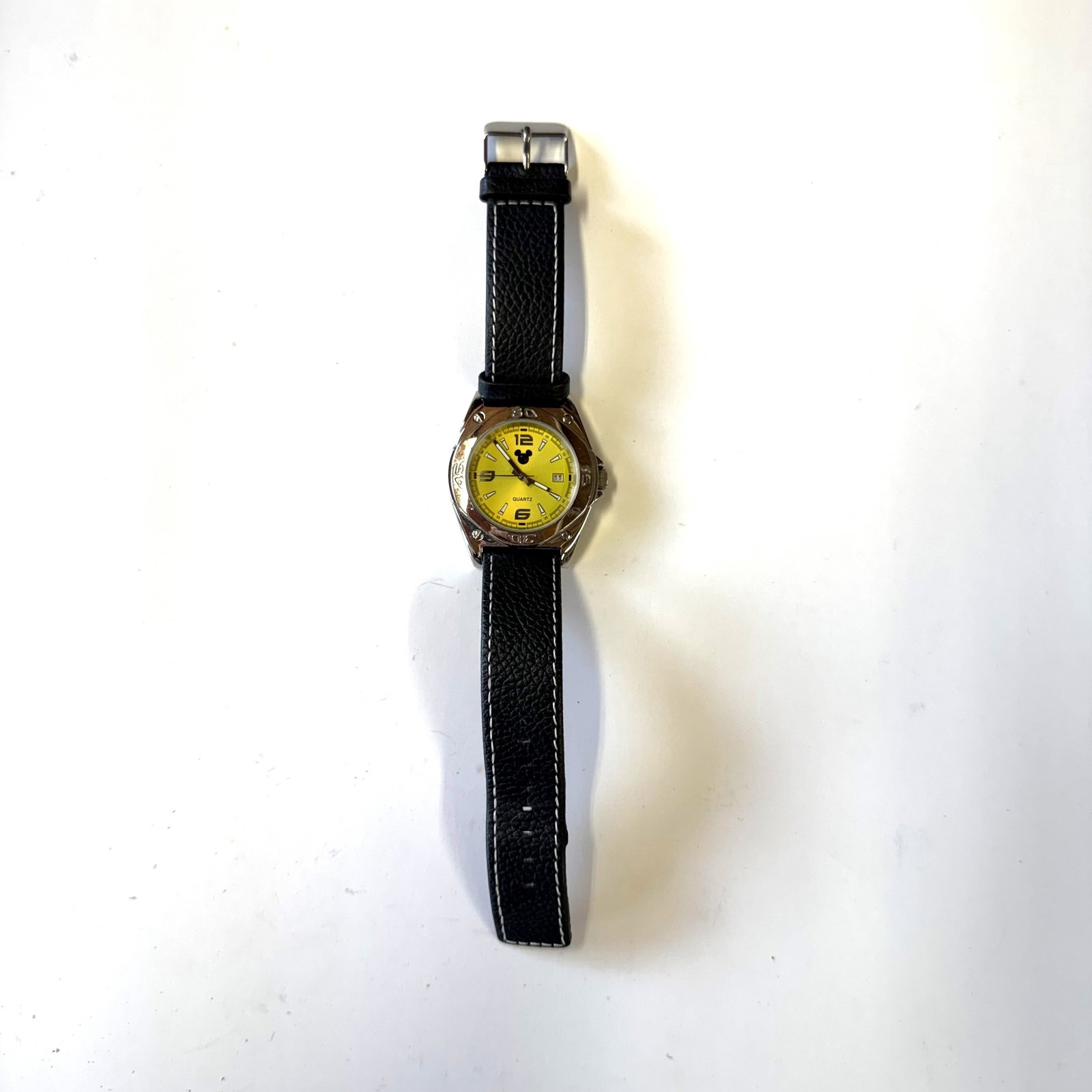 Disney Watch: Yellow Hidden Mickey: Overall fair - Item is not working - need battery - strap is worn - AS-IS - Combined shipping: yes