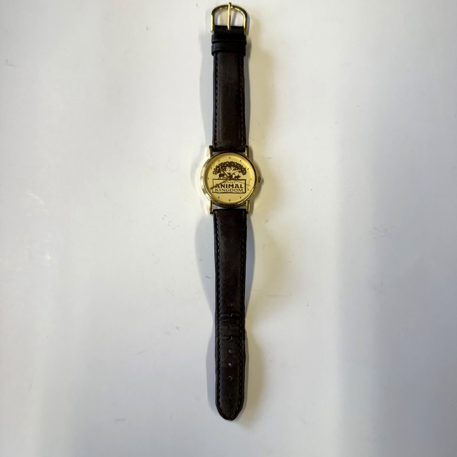 Disney Watch: Animal Kingdom: Overall fair - Item is not working - need battery - strap is worn - AS-IS - Combined shipping: yes