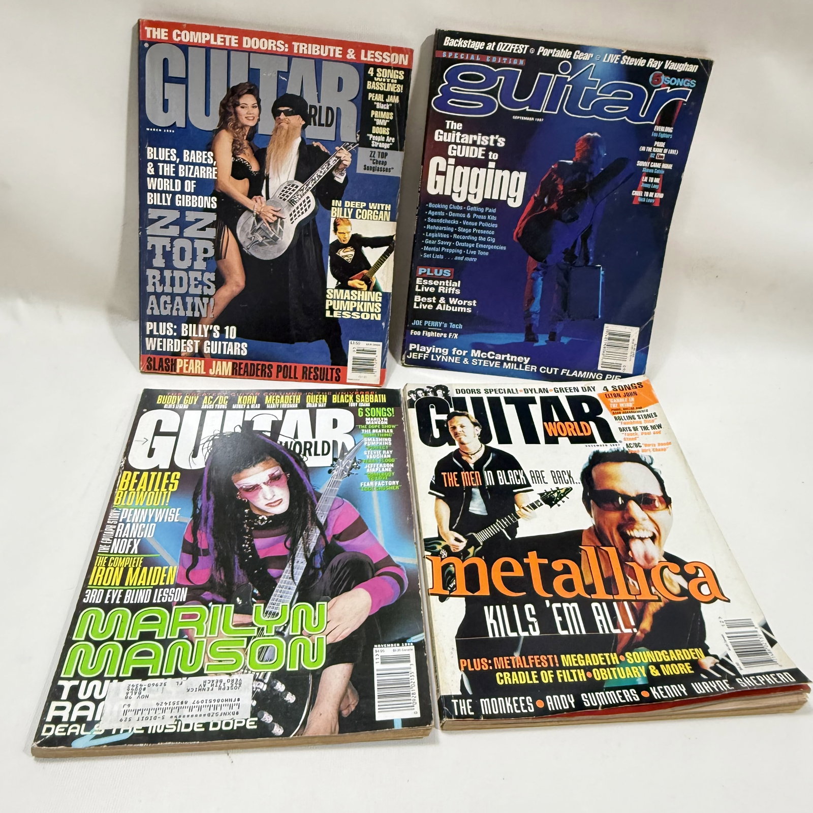 Vintage Guitar Tab Magazines: Overall good - - Combined shipping: yes