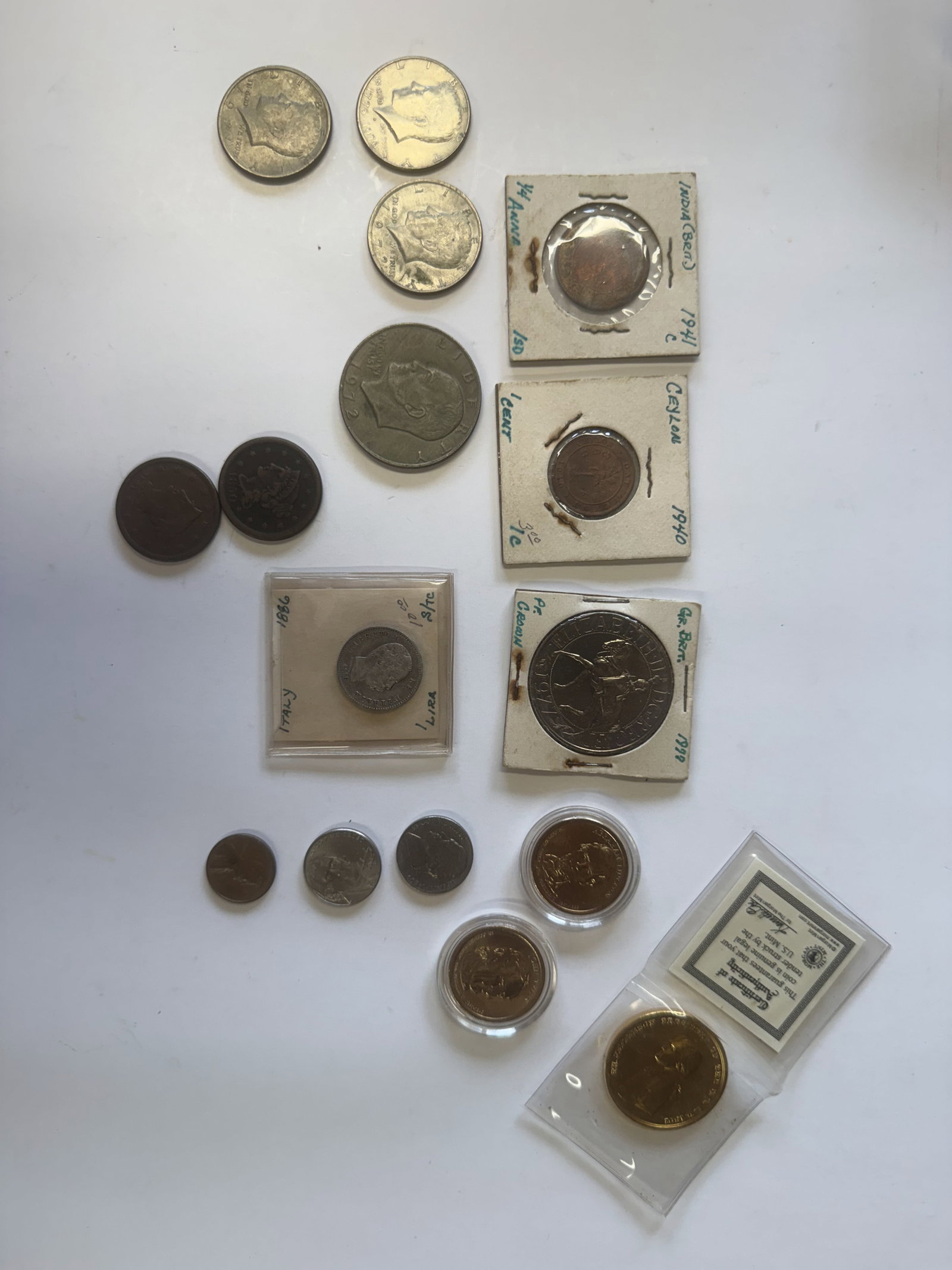 International Coin Lot: Includes misc coins from here and there.