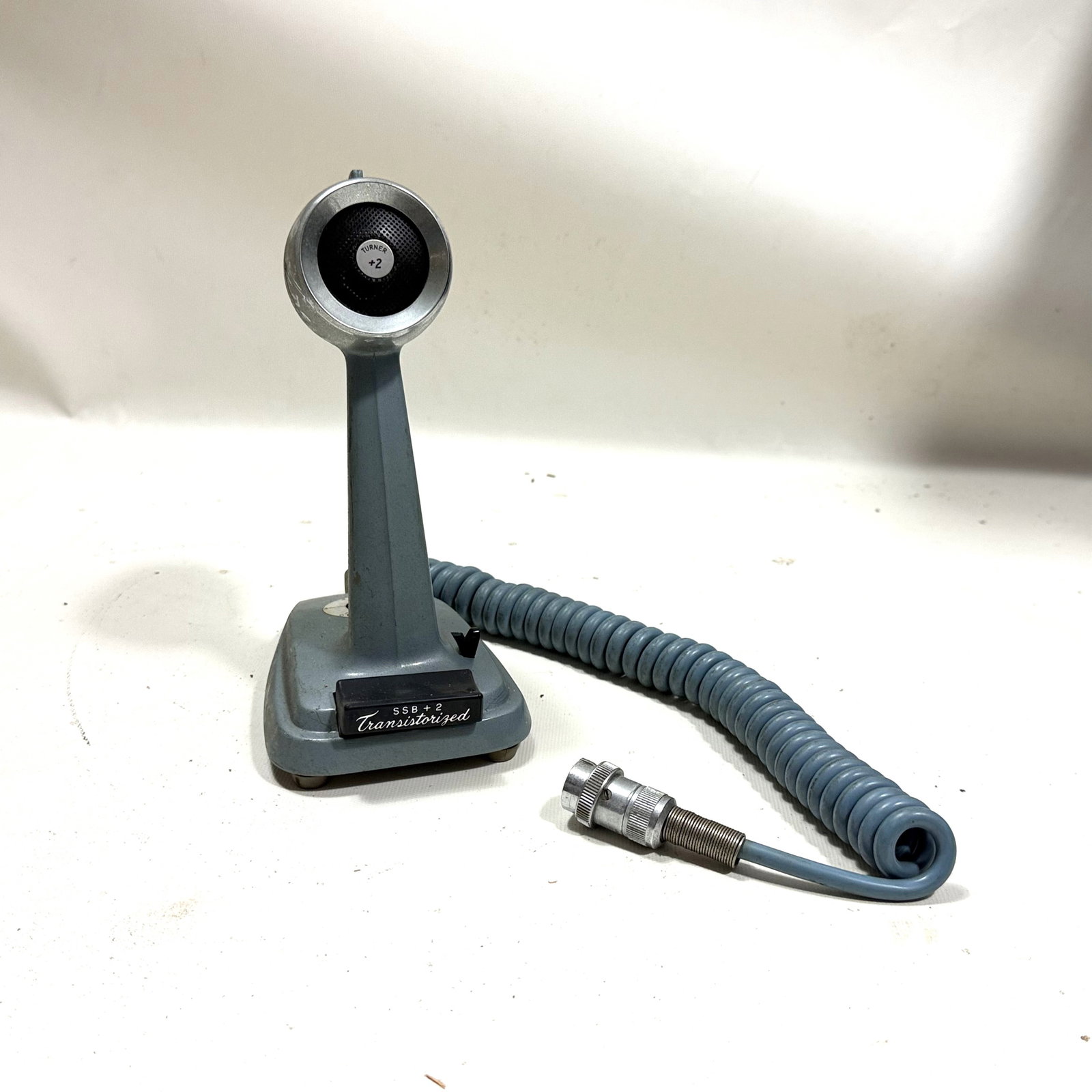 Vintage CB Base Radio Desktop Microphone: This item powers up - Combined shipping offered.