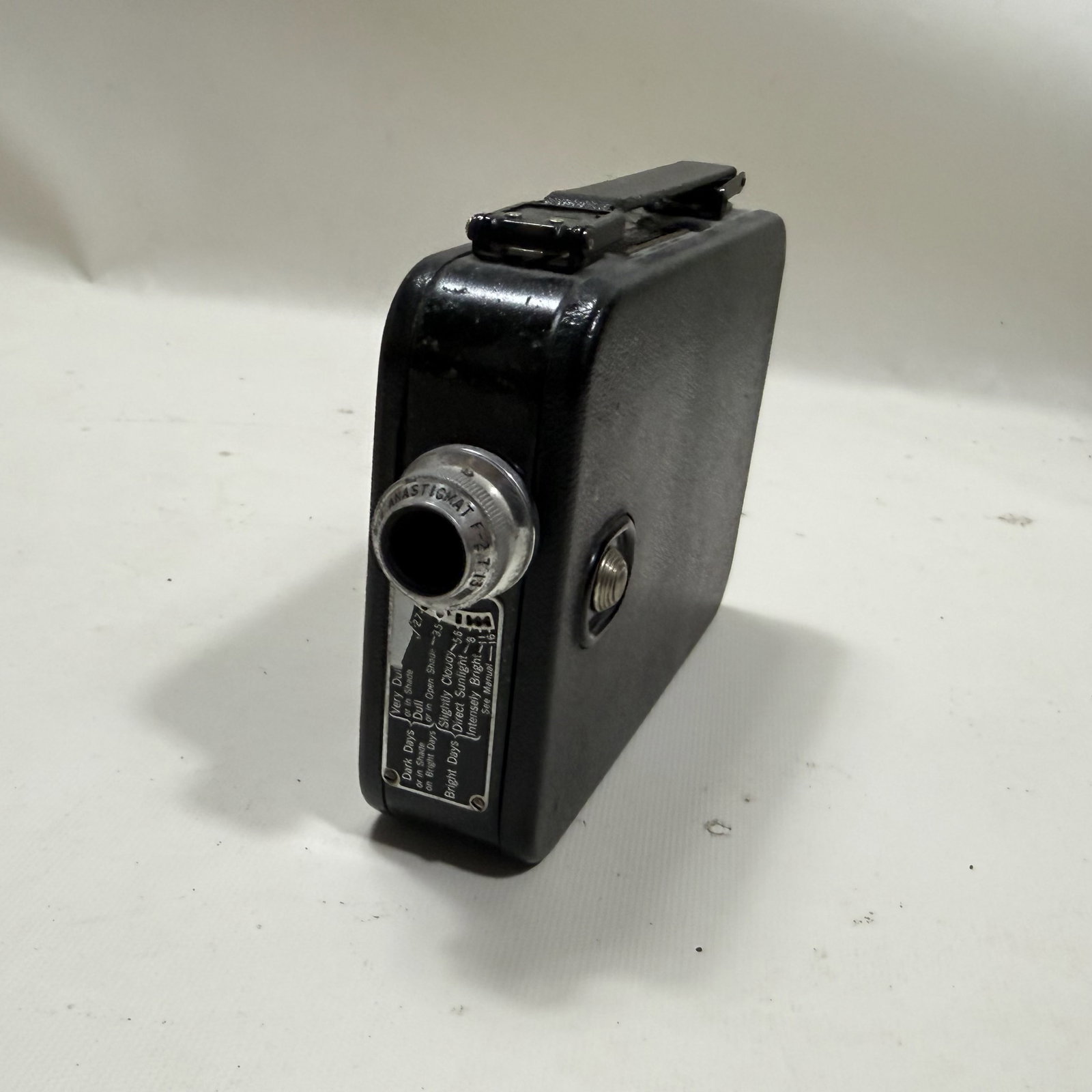 Vintage Camera 8mm Movie (1 of 5)
