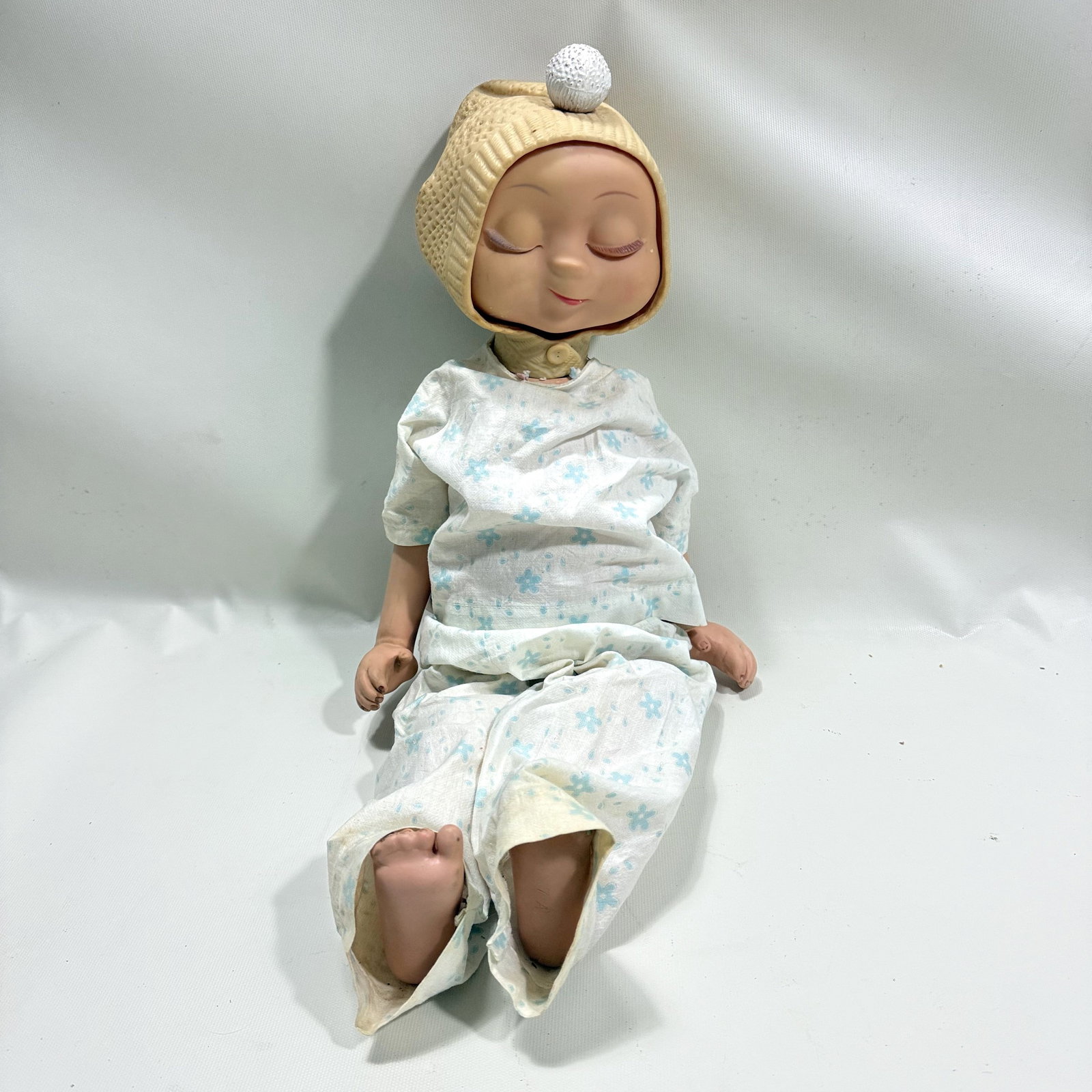 Vintage Doll Hedda Gebba: Combined shipping offered.