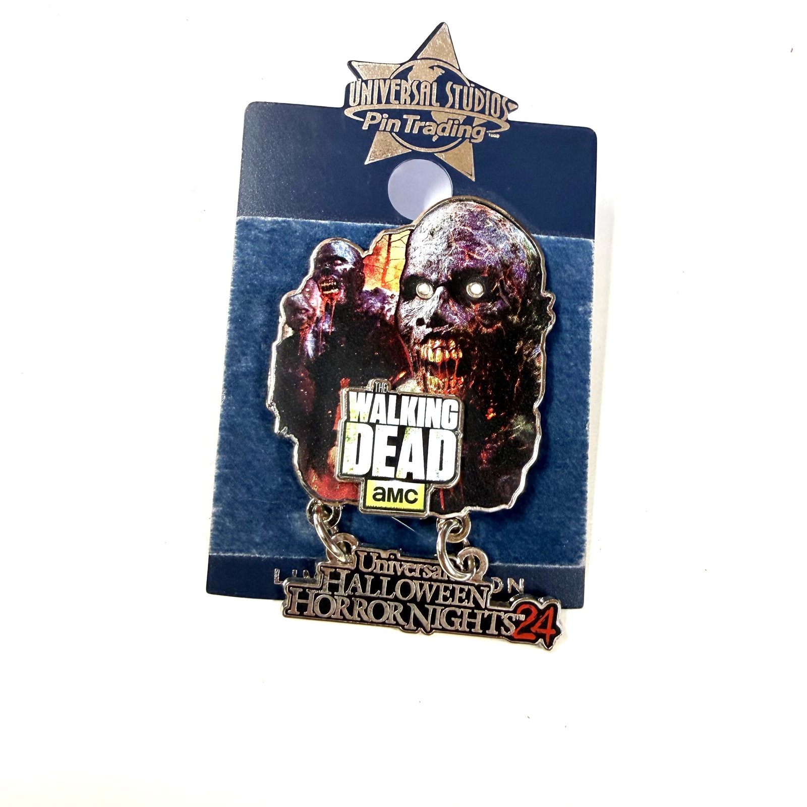 Universal Studios Halloween Horror Nights 24 Pin (1 of 2)