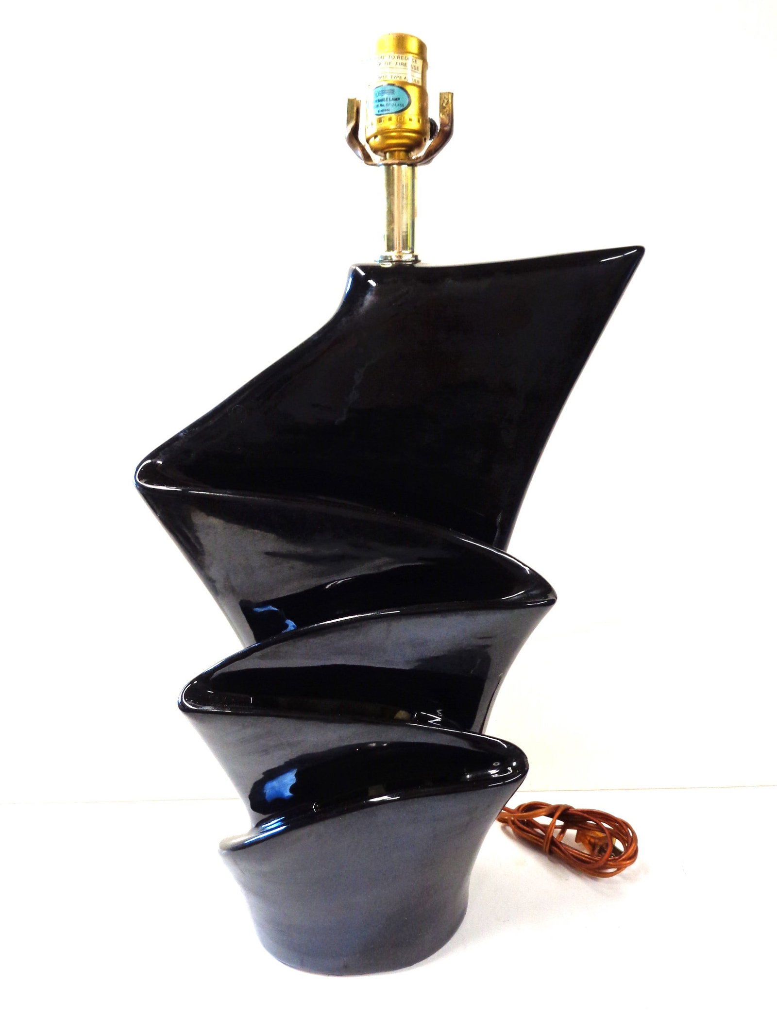 Vintahe Postmodern 80's Ceramic Glossy Black Ribbon Wave Lamp (1 of 4)