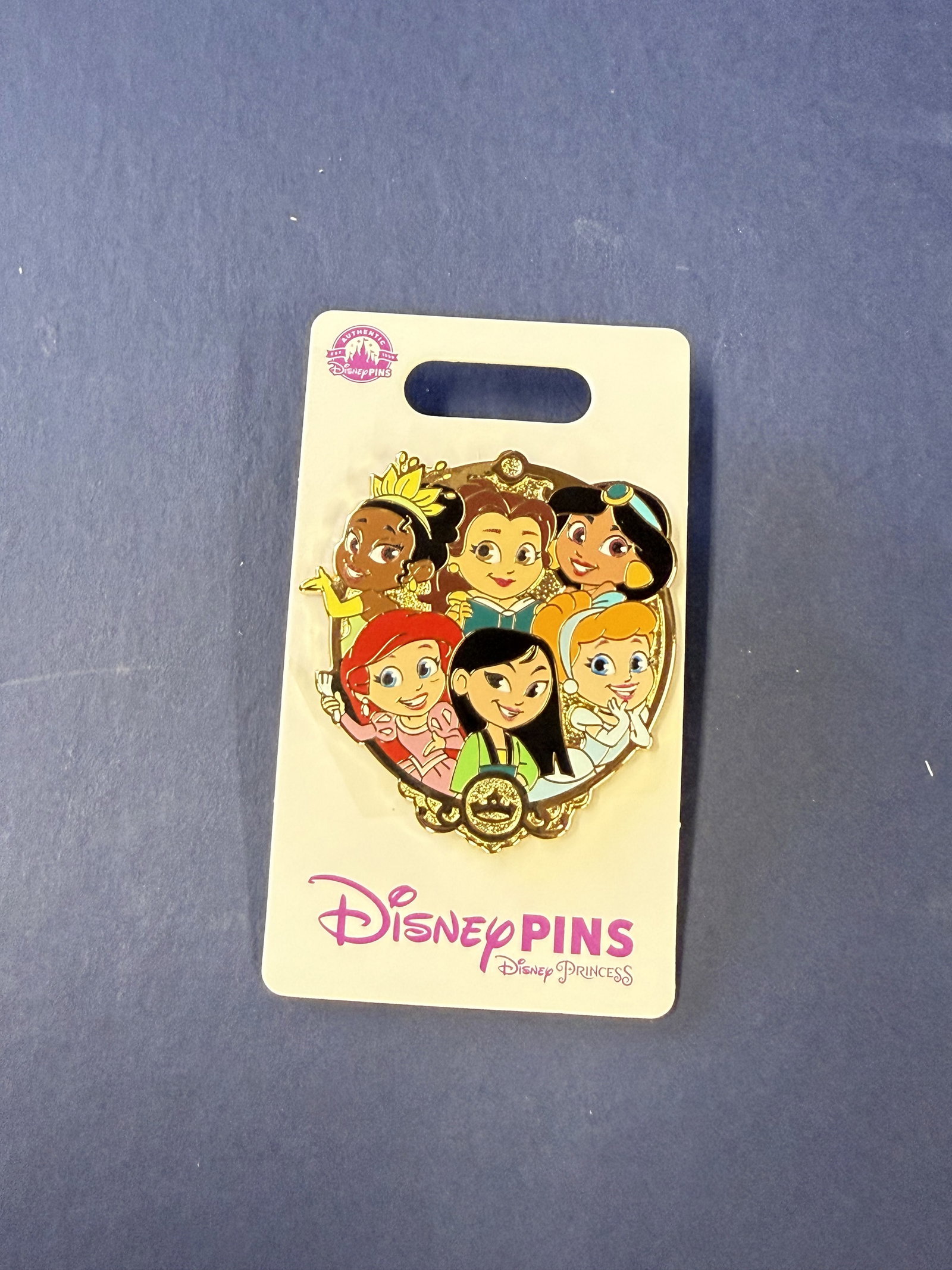 Disney Pin: Princess Cluster: Still has the tag