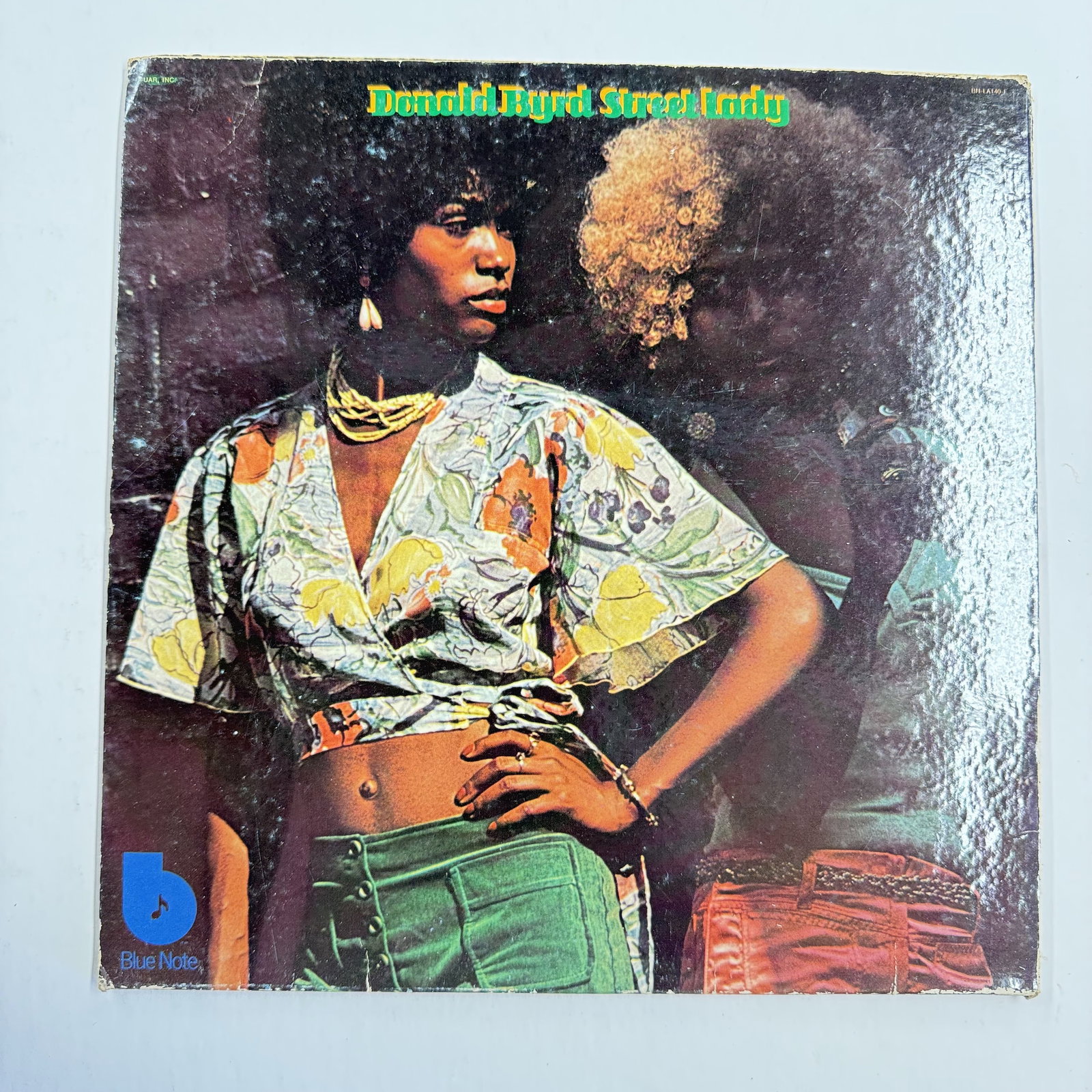 Vinyl Record: Donald Byrd Street Lady Jazz Blue Note: Vinyl: good but has a light sleeve rub - Cover: not the best with wear Ships in a LP box with sleeve Combined shipping: yes
