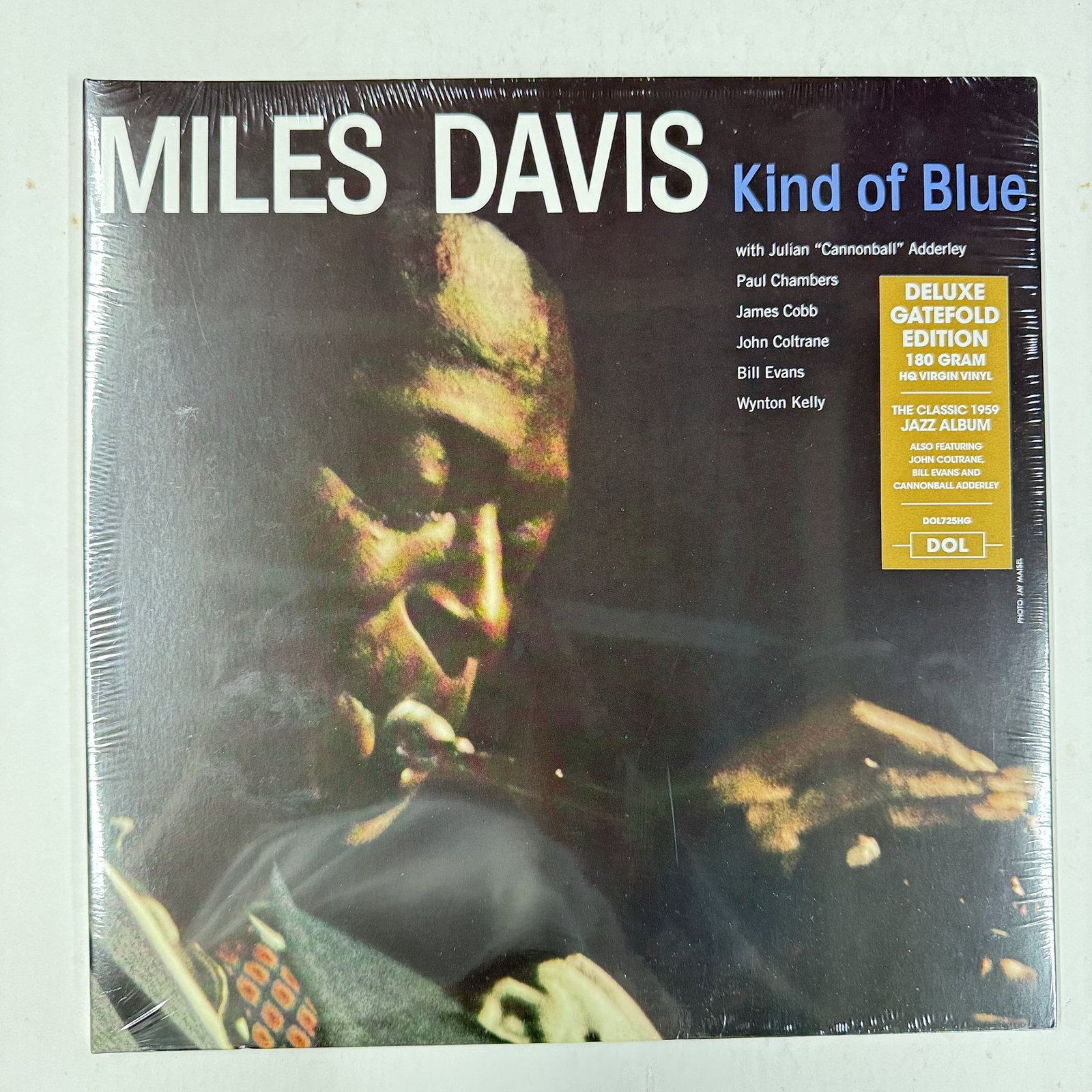 Sealed 180g Jazz Vinyl Record: Miles Dvis Kind of Blue: Combined Shipping: yes - Ships in a LP box with plastic sleeve