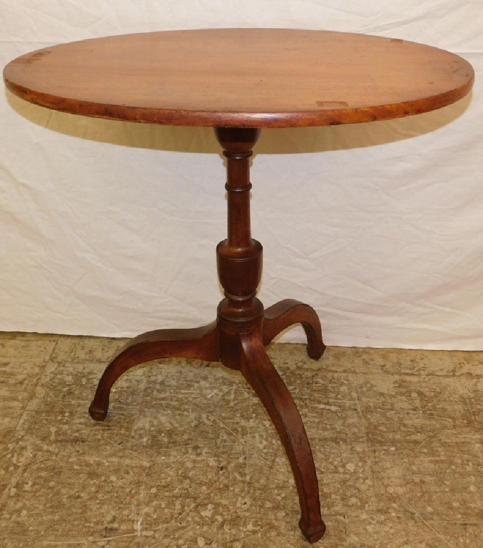 Mahogany oval pedestal candle stand. (1 of 2)