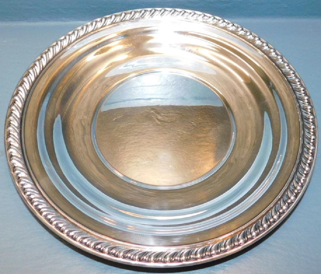 Wallace Sterling plate. 8.28 t.o. 10 1/4" dia. (1 of 3)