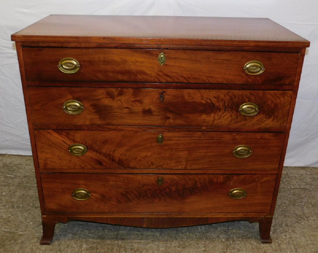 4 drawer American walnut Hepplewhite chest. (1 of 5)
