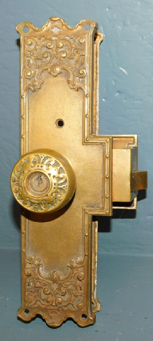 Antique hardware Vict brass doorknob escutcheon. (1 of 3)