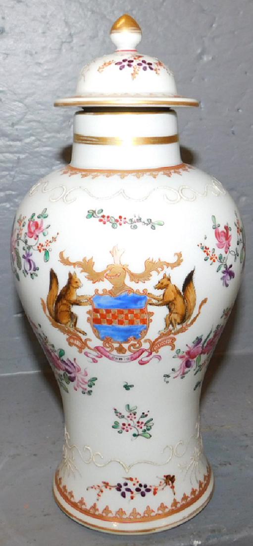 19th C armorial Samson covered urn. 11" tall. (1 of 3)