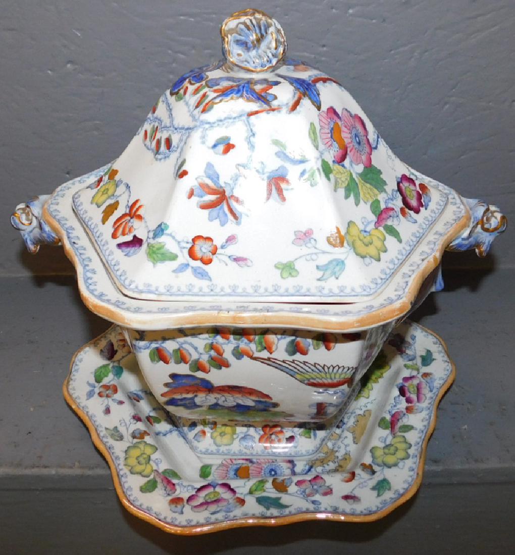 Masons Ironstone soup tureen and under plate. (1 of 5)