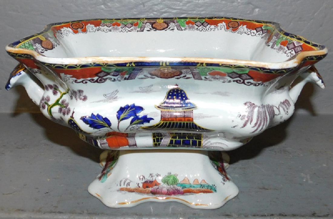 Masons Ironstone transfer decorated footed tureen.: Masons Ironstone transfer decorated footed tureen. 11" x 9"" x 6" tall.