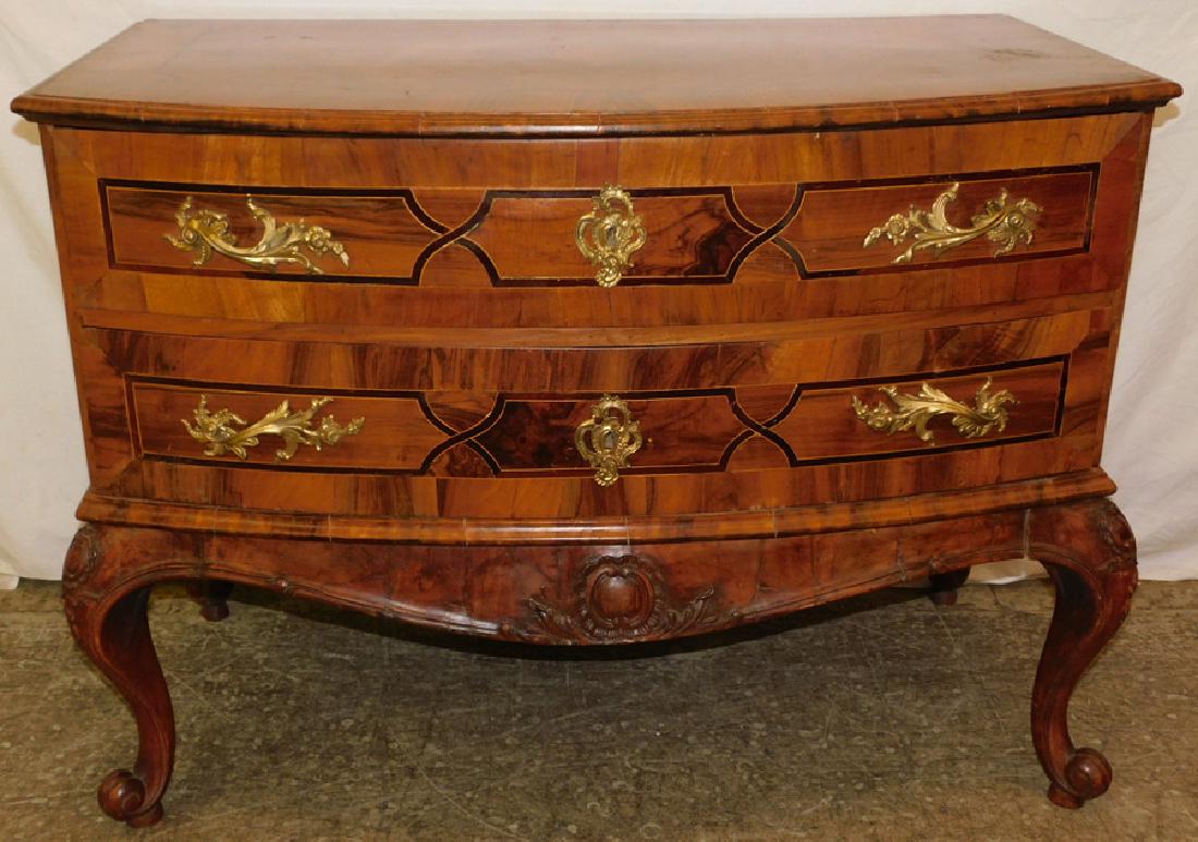 2 drawer 18th C Italian commode. (1 of 5)
