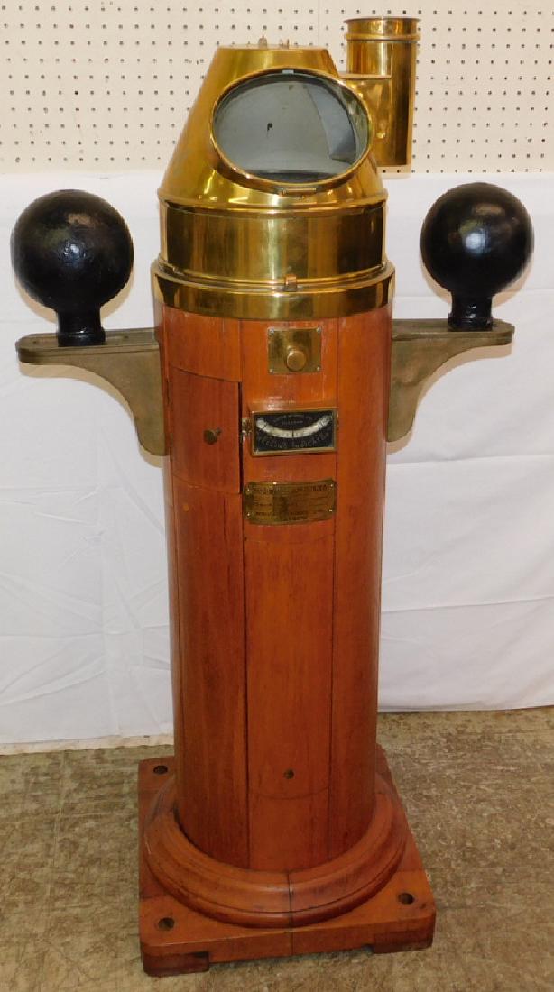 Ant. Dobbie and Mcinnes and Glasgow binnacle. (1 of 10)