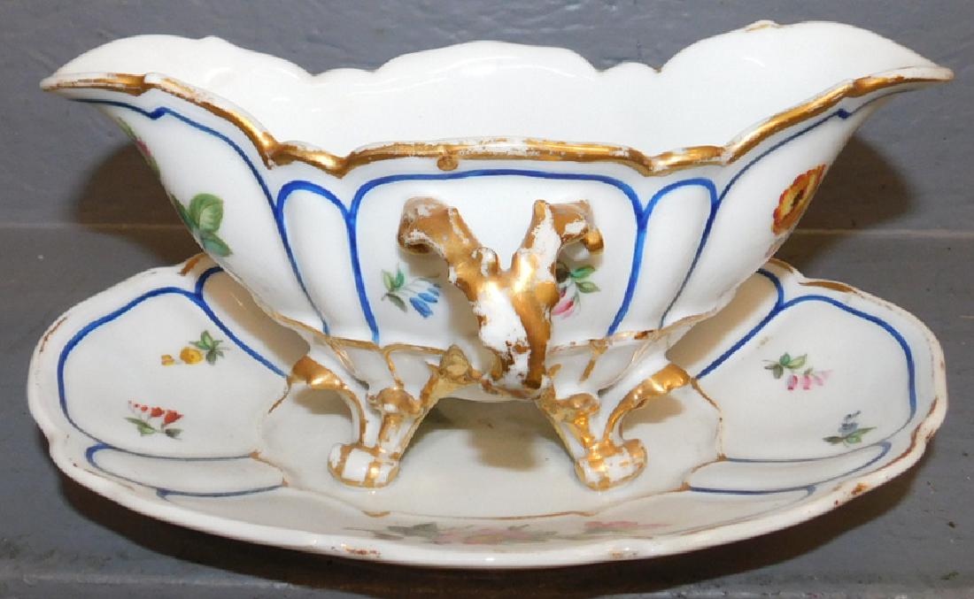 Sauce boat and underplate.Matches lot 289. (1 of 4)