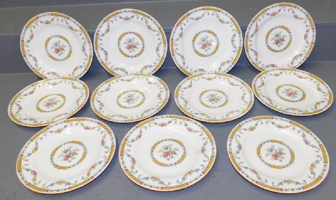 11 Spode English plates: 11 Spode English plates. 9" diameter.