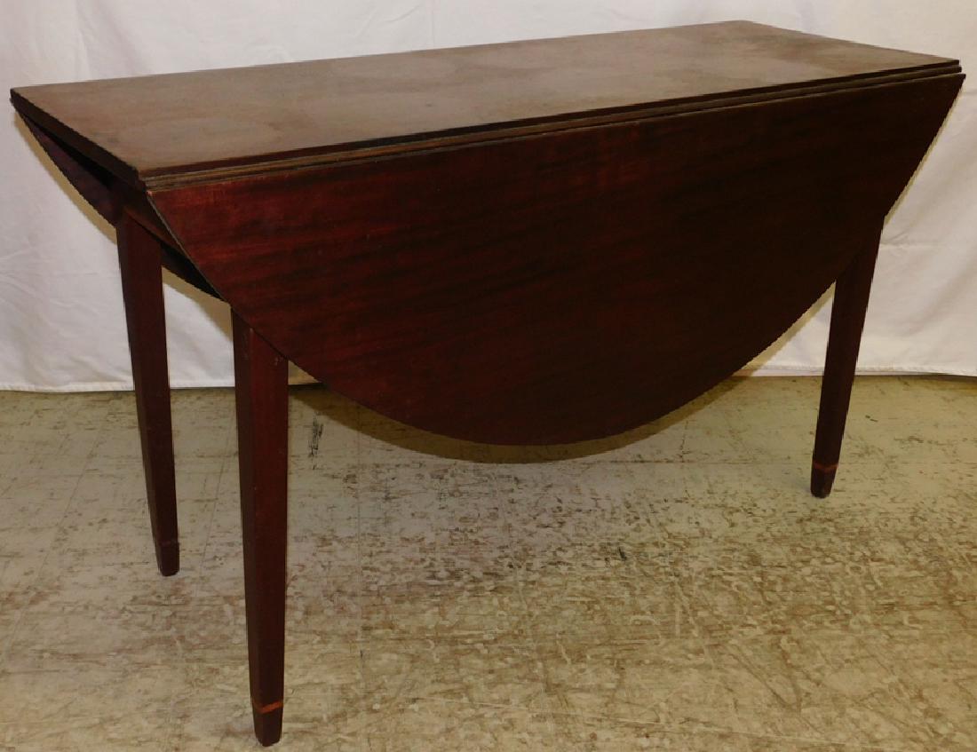 18th C Mahogany Oval Table (1 of 5)