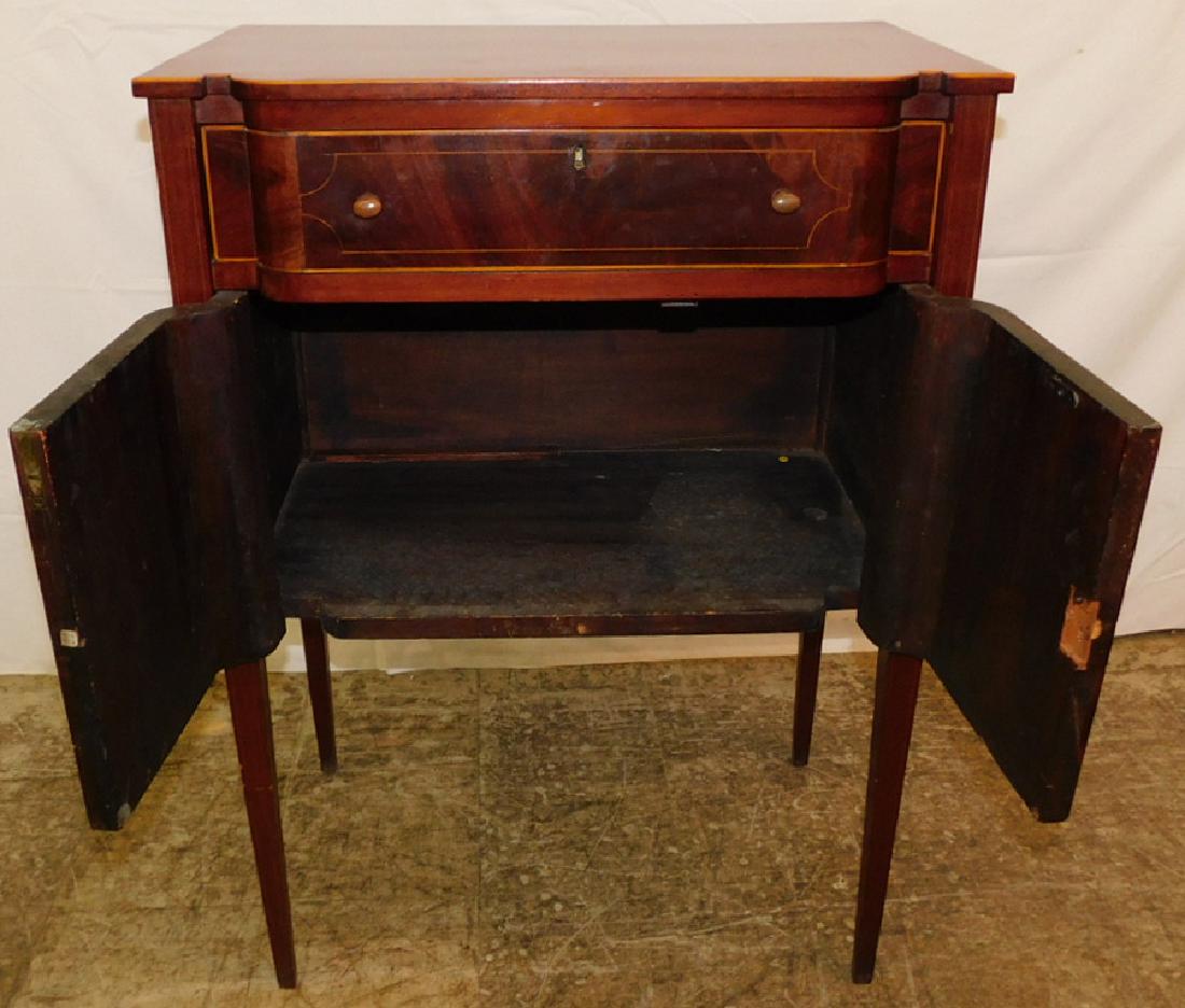 American Hepplewhite Inlaid Server: American Hepplewhite Inlaid Server. 24 3/4" W 15 3/4" D 34 1/2" H
