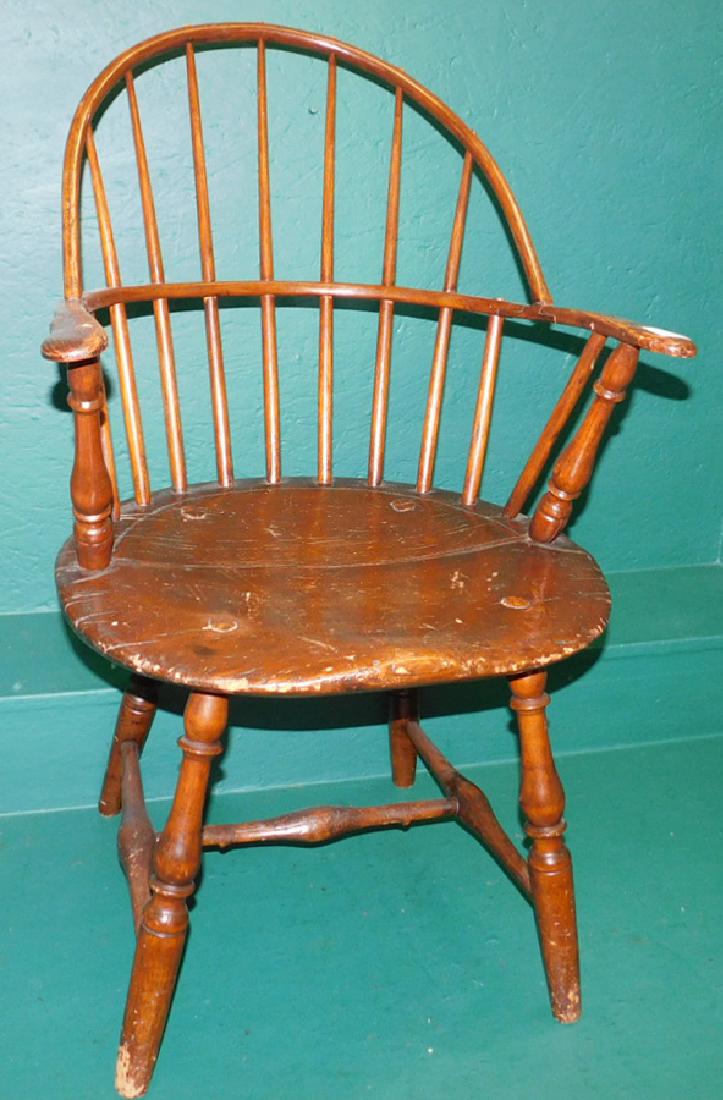 Period New England Windsor Arm Chair: Period New England Windsor Arm Chair. 34" H