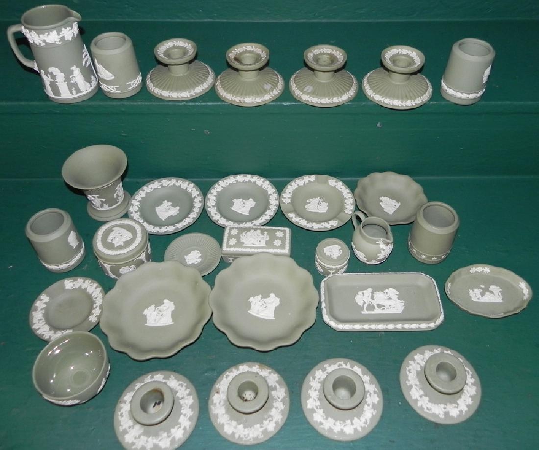 29 pieces of green Jasperware: 29 pieces of green Jasperware .