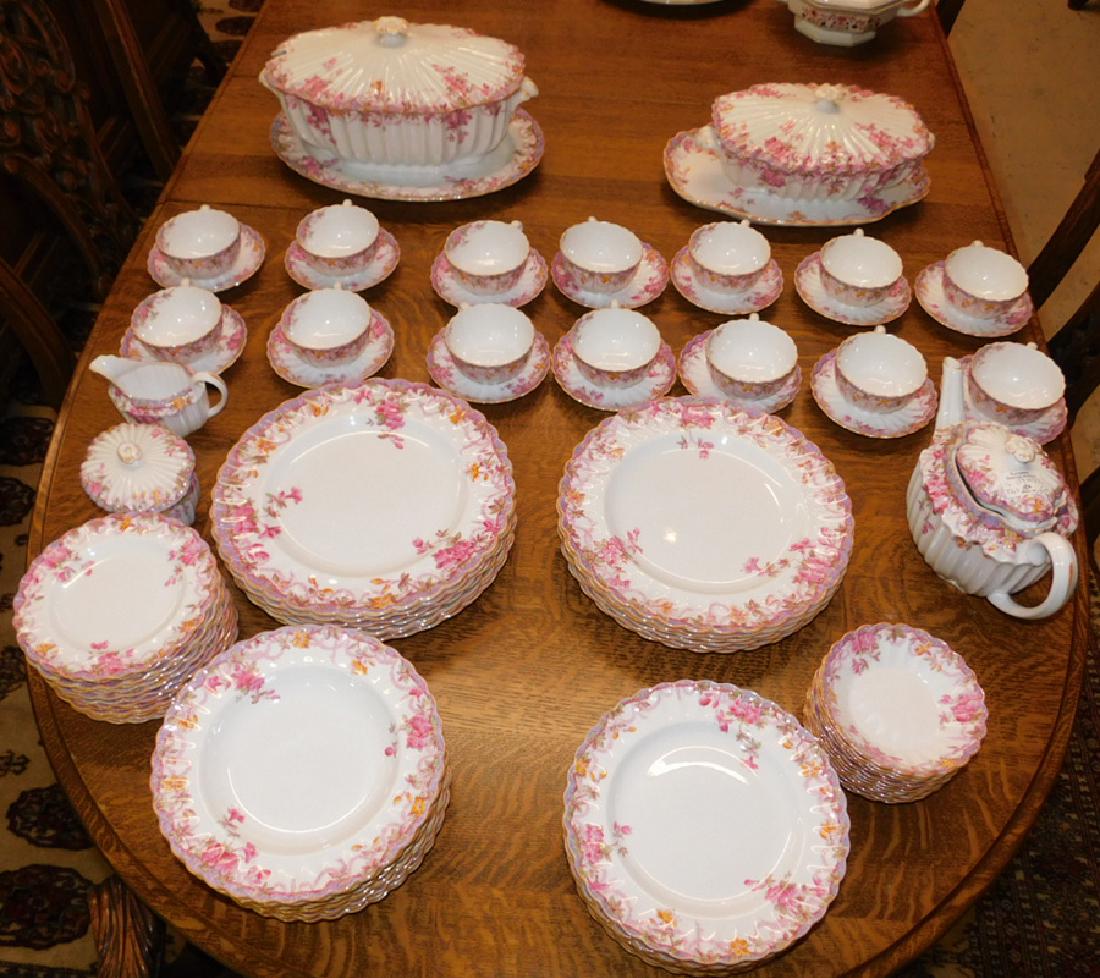 109 pcs. Spode Copeland dinner set (1 of 7)