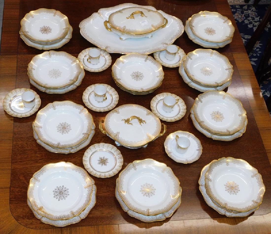 45 Piece Limoges Dinner Set (1 of 5)