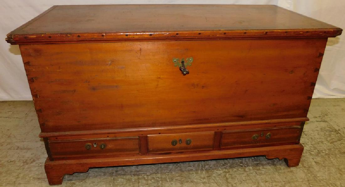 Cherry New England Dovetail Blanket Chest (1 of 7)