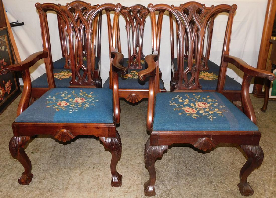 8 Mahogany Robert Morris Style Chippendale Chairs: Set 8 Mahogany Robert Morris Style Chippendale Dining Chairs. 41 1/2" H