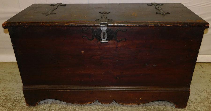 Antique Pine Box With Wrought Iron Handles (1 of 9)