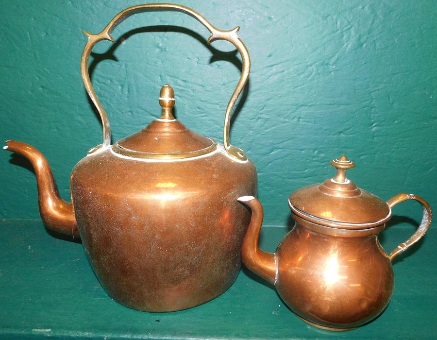 Two Antique Copper Kettles (1 of 4)