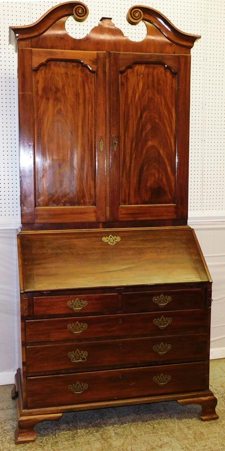 18th C Mah Broken Arch Top Secretary W/ Fitted Interior (1 of 14)