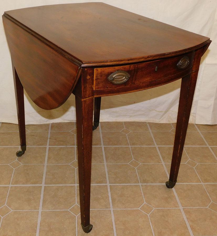 19th C Mahogany Pembroke Table (1 of 3)