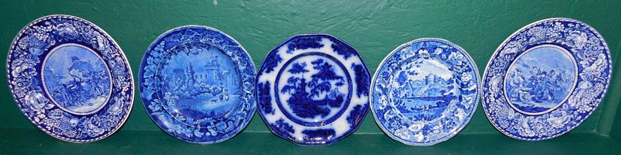 Lot 5 Early Flow Blue Plates (1 of 11)