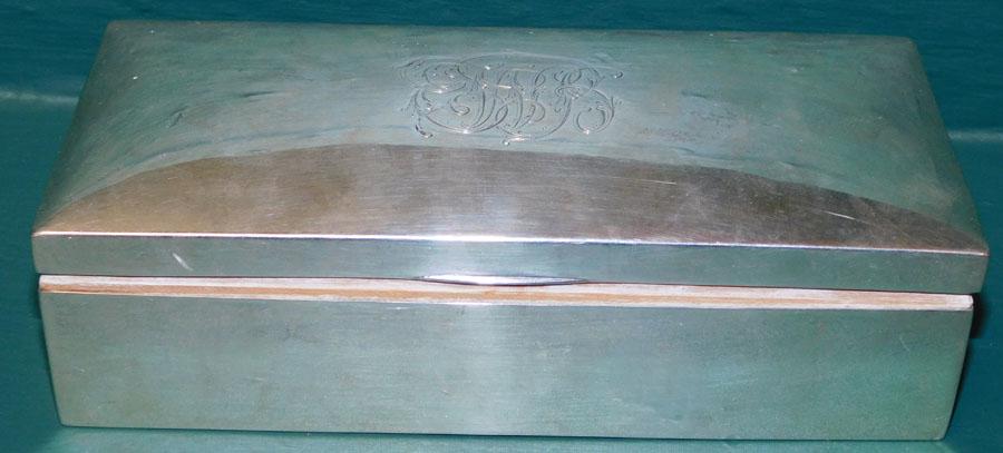 English Wood Lined Sterl MCM Cigarette Box (1 of 4)