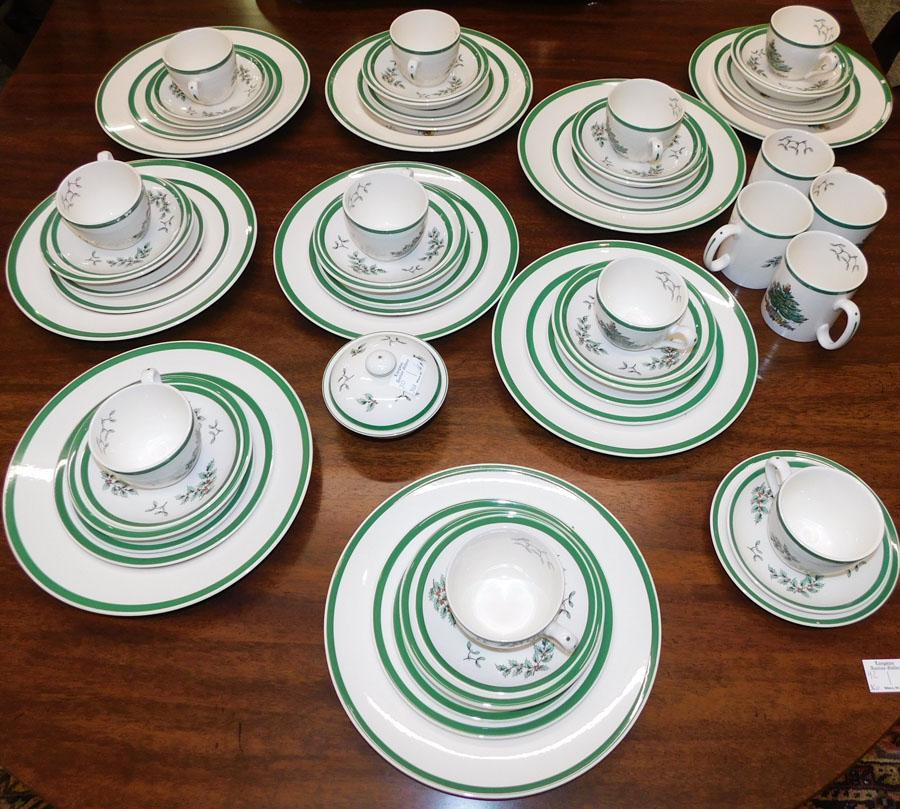 61 Pc Spode Christmas Tree China (1 of 5)