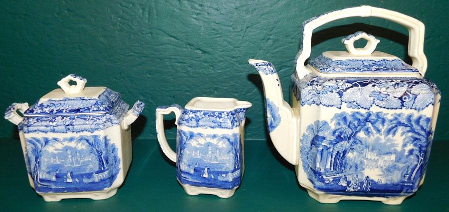 3 Pc Blue & White Tea Set Masons Ironstone China: 3 Pc Blue & White Tea Set Masons Ironstone China 9" H Teapot