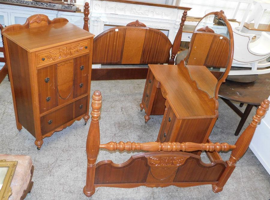 3 Pc Walnut Depression Era Bedroom Set: 3 Pc Walnut Depression Era Bedroom Set ( Chest Dresser & Full Size Bed) 44 1/4" W 18 1/4" D 67" H (Dresser)